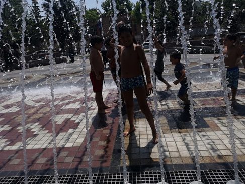 67812632_353606752225985_2753380323738779648_n